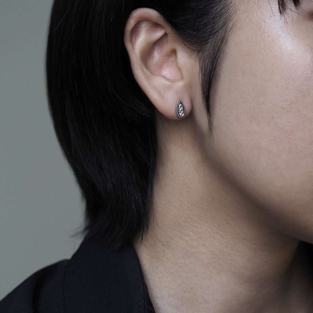 ミルグレイン ピアス ペアシェイプ ダイヤモンド(片耳)PAE-6