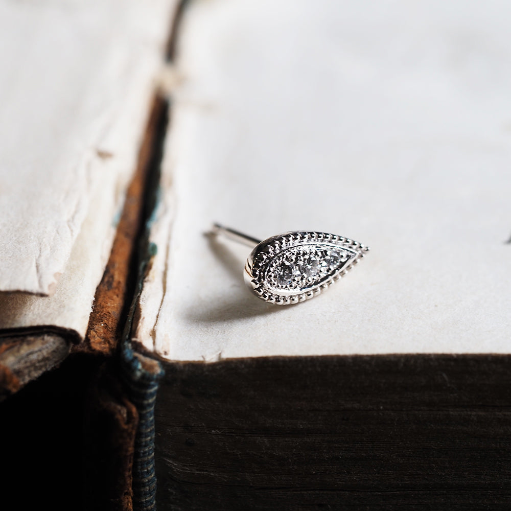 ミルグレイン ピアス ペアシェイプ ダイヤモンド（片耳）PAE-6