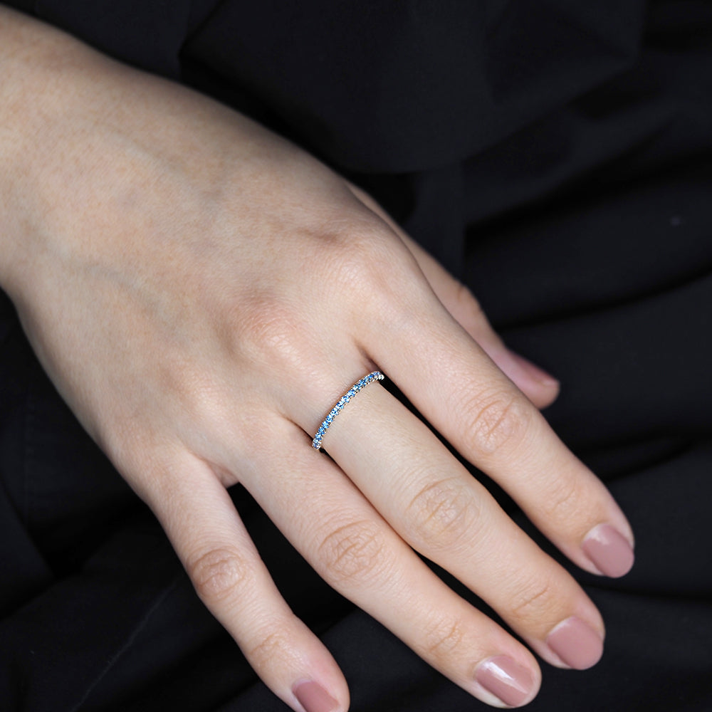 プラージュ リング アイスブルーサファイア W-SD5