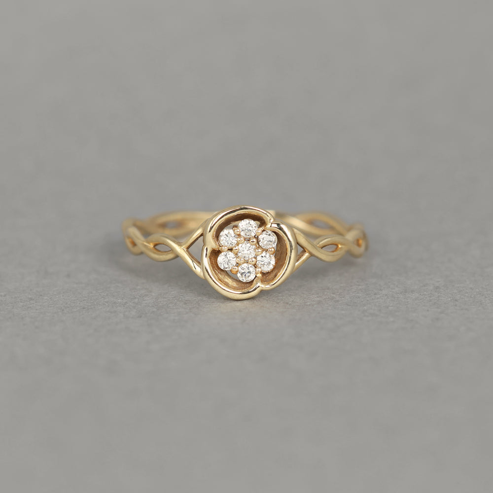 ナチュール リング  ダイヤモンド Camellia PCL-301